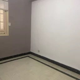 Casa de 3 cuartos y 2 baños por $ 100.000