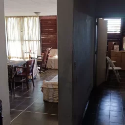 Apartamento de 4 cuartos y 3 baños por $ 140.000