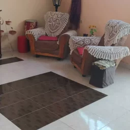 Casa de 6 cuartos y 3 baños por $ 90.000