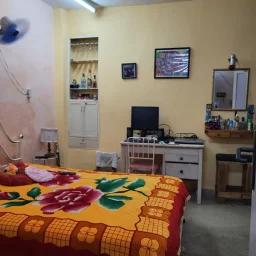 Casa de 6 cuartos y 3 baños por $ 90.000