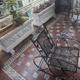 Casa de 4 cuartos, 4 baños y 1 garaje por $ 50.000