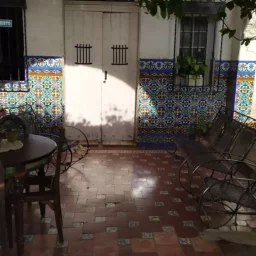 Casa de 4 cuartos, 4 baños y 1 garaje por $ 50.000