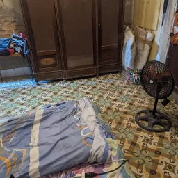 Casa de 4 cuartos, 4 baños y 1 garaje por $ 50.000