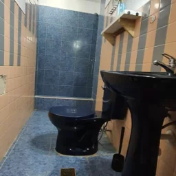 Casa de 3 cuartos y 3 baños por $ 130.000