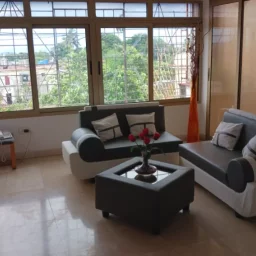 Apartamento de 3 cuartos y 2 baños por $ 45.000