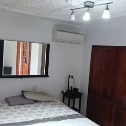 Apartamento de 3 cuartos y 2 baños por $ 45.000