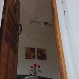 Apartamento de 3 cuartos y 2 baños por $ 45.000