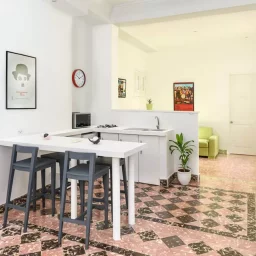 Apartamento de 1 cuarto y 2 baños por $ 57.000