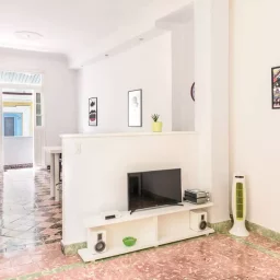 Apartamento de 1 cuarto y 2 baños por $ 57.000