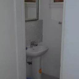 Apartamento de 2 cuartos y 2 baños por $ 100.000