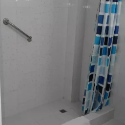 Apartamento de 2 cuartos y 2 baños por $ 100.000