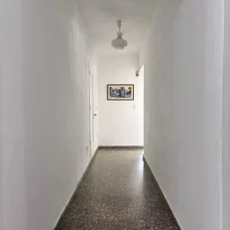 Apartamento de 4 cuartos, 2 baños y 1 garaje por $ 68.000