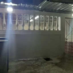 Casa de 2 cuartos y 1 baño por $ 15.000