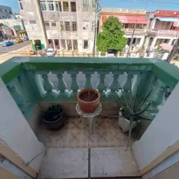 Apartamento de 4 cuartos y 2 baños por $ 35.000