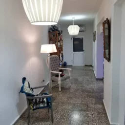 Apartamento de 2 cuartos y 2 baños por $ 20.000