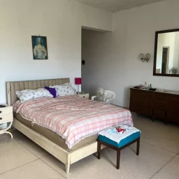 Apartamento de 4 cuartos y 3 baños por $ 400.000