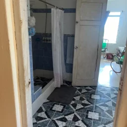 Apartamento de 4 cuartos y 3 baños por $ 400.000