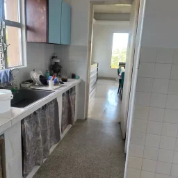 Apartamento de 4 cuartos y 3 baños por $ 400.000