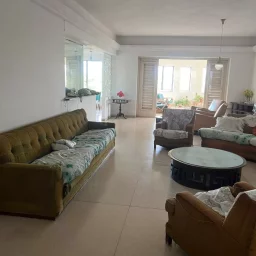 Apartamento de 4 cuartos y 3 baños por $ 400.000