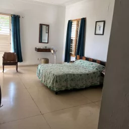 Apartamento de 4 cuartos y 3 baños por $ 400.000