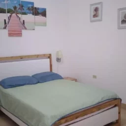 Apartamento de 2 cuartos y 1 baño por $ 65.000