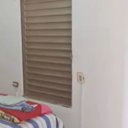 Apartamento de 3 cuartos y 1 baño por $ 8.000