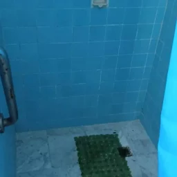 Apartamento de 2 cuartos y 1 baño por $ 20.000