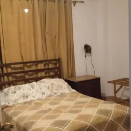 Apartamento de 2 cuartos y 1 baño por $ 20.000