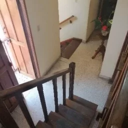 Casa de 4 cuartos, 4 baños y 1 garaje por $ 400.000