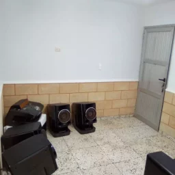 Casa de 3 cuartos, 2 baños y 1 garaje por $ 75.000