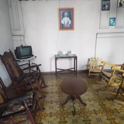 Casa de 6 cuartos y 2 baños por $ 180.000