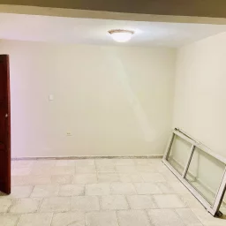 Casa de 2 cuartos y 1 baño por $ 130.000