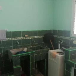 Casa de 4 cuartos, 4 baños y 1 garaje por $ 400.000