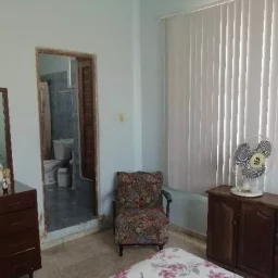 Casa de 4 cuartos, 4 baños y 1 garaje por $ 400.000