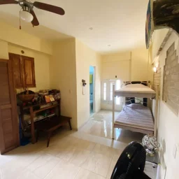 Casa de 6 cuartos y 3 baños por $ 115.000