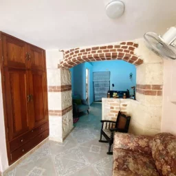 Casa de 6 cuartos y 3 baños por $ 115.000