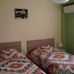 Apartamento de 2 cuartos, 1 baño y 1 garaje por $ 60.000