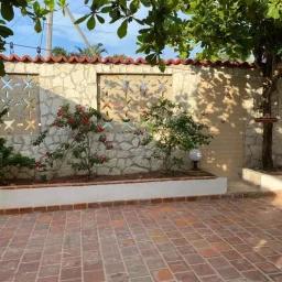 Casa de 4 cuartos, 5 baños y 1 garaje por $ 550.000