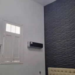 Casa de 3 cuartos y 2 baños por $ 60.000