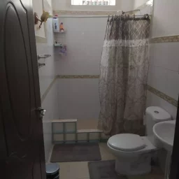 Apartamento de 2 cuartos y 1 baño por $ 65.000