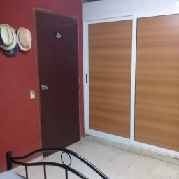 Casa de 4 cuartos, 3 baños y 1 garaje por $ 130.000