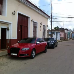 Casa de 8 cuartos, 8 baños y 1 garaje por $ 250.000