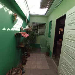 Casa de 3 cuartos, 1 baño y 1 garaje por $ 50.000