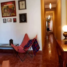 Casa de 2 cuartos y 1 baño por $ 45.000