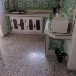 Casa de 4 cuartos, 2 baños y 1 garaje por $ 42.000