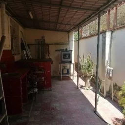 Casa de 4 cuartos, 4 baños y 1 garaje por $ 400.000