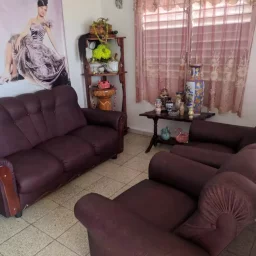 Casa de 4 cuartos, 2 baños y 1 garaje por $ 42.000