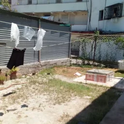 Casa de 3 cuartos, 2 baños y 1 garaje por $ 160.000