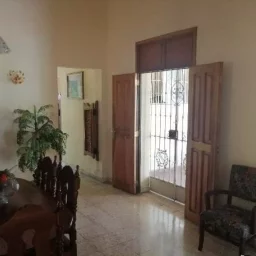 Casa de 4 cuartos, 4 baños y 1 garaje por $ 400.000