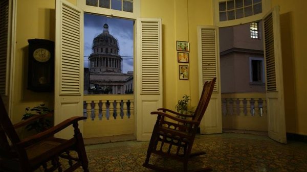 Picture on Apartamento de 3 cuartos y 2 baños por $ 230.000 en La Habana Vieja, La Habana